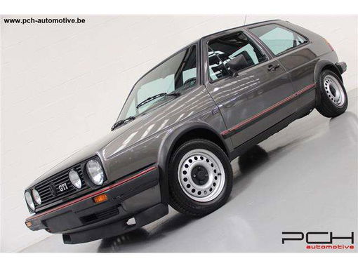 Volkswagen Golf GTI 1.8 8S "Petits Carreaux"