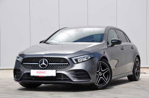 Mercedes A 200 AMG PACK / LEDER / NAVI!