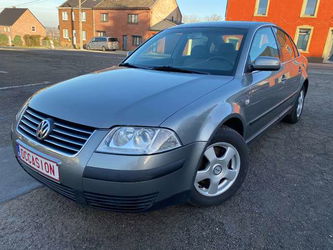 Volkswagen Passat 1.9 TDi Highline