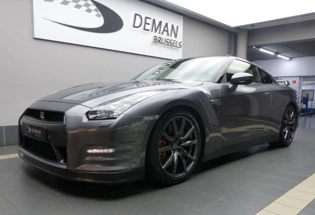 Nissan GT-R 3.8 Turbo V6 ***Gentleman Edition*** N°10/10