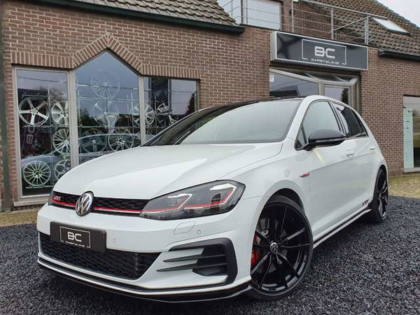 Volkswagen Golf GTI TCR DSG PANO, DYNAUDIO, ...