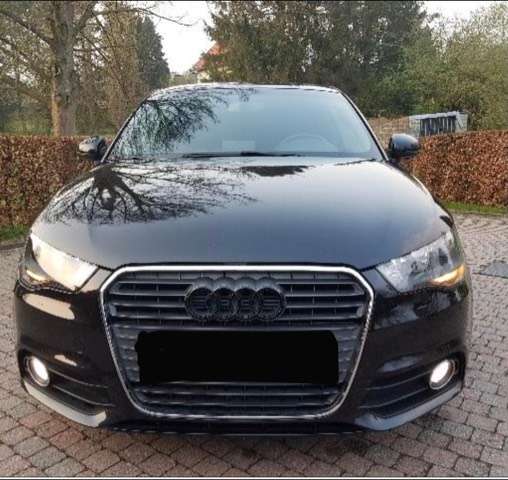 Audi A1 1.6 TDi Ambition S line GPS