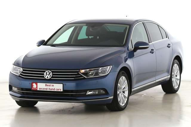 Volkswagen Passat HighLine 1.6 TDI + GPS + CAMERA + PDC + CRUISE + T