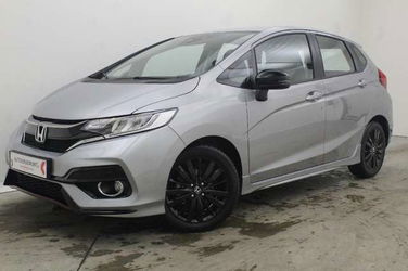 Honda Jazz 1.5i-VTEC Dynamic Cvt -AUTOMAAT