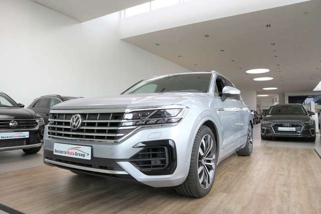 Volkswagen Touareg 3.0TDiV6 RLINE*PANODAK*LUCHTVERING*CAMERA*TOPWAGEN