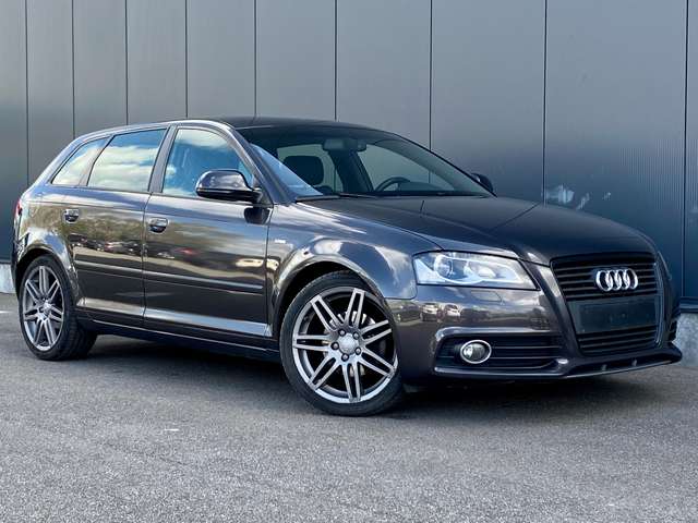 Audi A3 1.6 TDi S-line Start/Stop DPF / Xenon / EXPORT