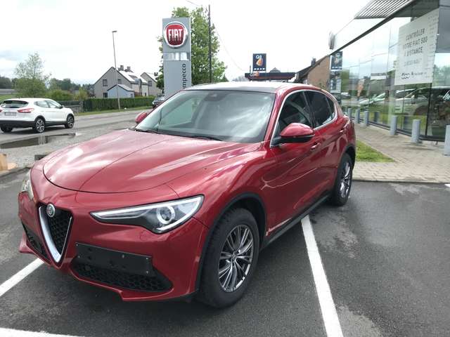 Alfa Romeo Stelvio 2.0 T AWD Super 4*4 toit ouvrant TVA DEDUCTIBLE