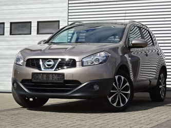 Nissan Qashqai 1.6i 2WD Urban Edition+18+Chrome Pack