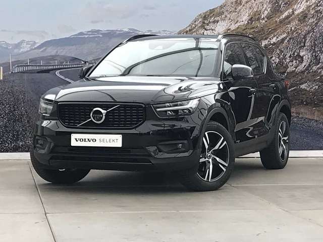 Volvo XC40 T3 R-DESIGN
