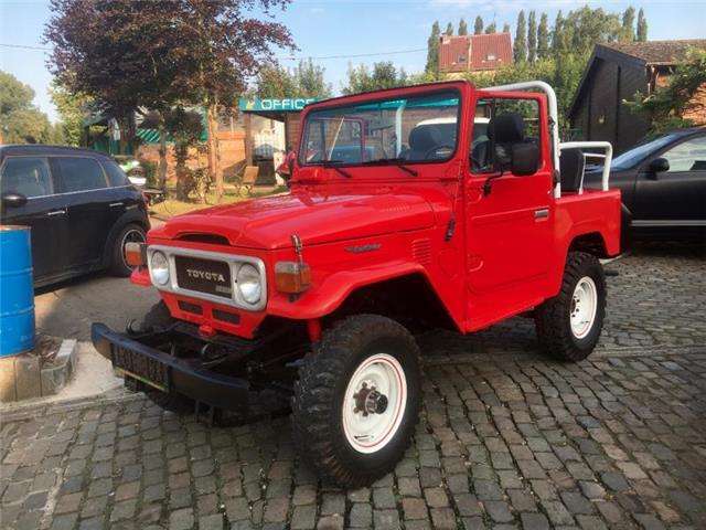 Toyota Land Cruiser BJ42 3.4*Da*Boite 5*frein a disque*restauré