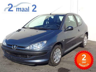 Peugeot 206 + inclusief 2 JAAR garantie!