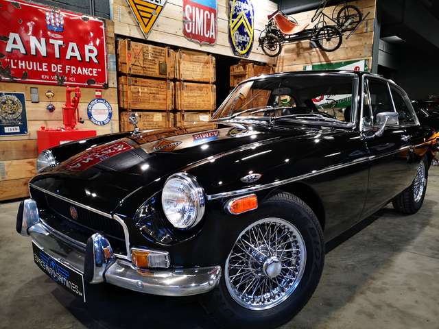 MG MGB .8 GT modèle rare * SPLIT BUMPER * overdrive
