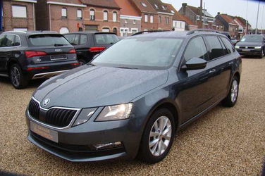 Skoda Octavia 1.6 CR TDi Ambition DSG*NAVIGATIE*PDC*SMARTLINK*