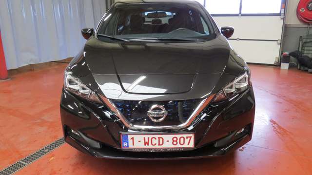 Nissan LEAF 40 kWh N-Connecta (EU6.2)