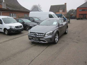 Mercedes GLA 180 AUTOMAAT-URBAN-