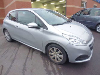 Peugeot 208 1.6 BlueHDi Like