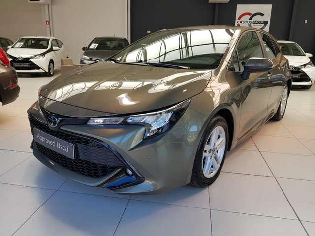 Toyota Corolla Dynamic + Business Pack + Navi