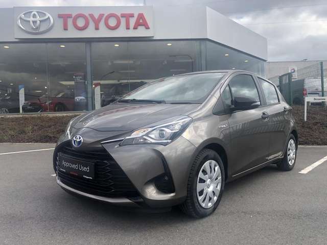 Toyota Yaris 1.5 HYBRIDE Active / CLIM