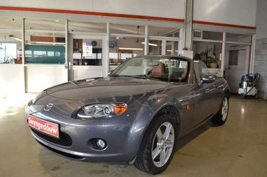 Mazda MX-5 1.8i 16v Active