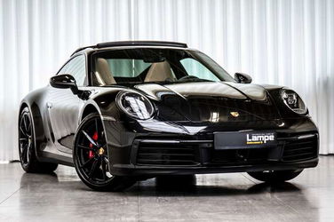 Porsche 992 Carrera 4S Coupé ACC BOSE Full Black LED