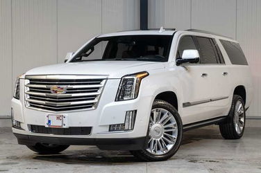 Cadillac Escalade NEW ESV Platinum € 77600 +SGG Wheels 22 in. x 9 in