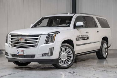 Cadillac Escalade NEW ESV Platinum € 78700 Lichte vrachtwagen