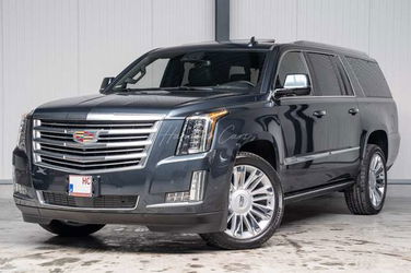 Cadillac Escalade NEW ESV Platinum € 77600 +SGG Wheels 22 in. x 9 in