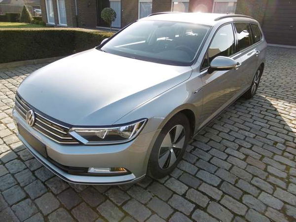 Volkswagen Passat Variant 1.6 CR TDi BM SCR Trendline , Navi , Pdc, cruise