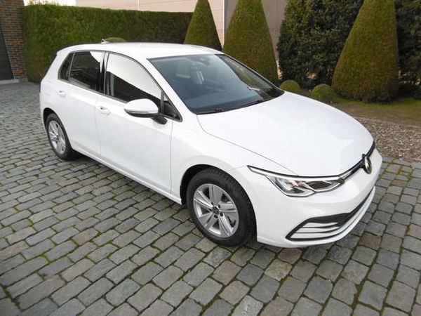 Volkswagen Golf GOLF 8 LIFE 1.0 TSI, NIEUW PDC,NAVI, FULL LED....