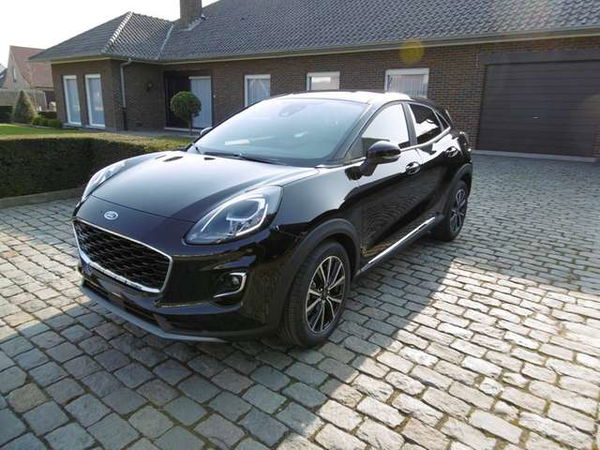 Ford Puma 1.0 EcoBoost Titanium agate black NAVI