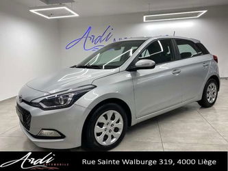 Hyundai i20 1.1 CRDi **GARANTIE 12 MOIS*GPS*CAMERA ARR*AIRCO**