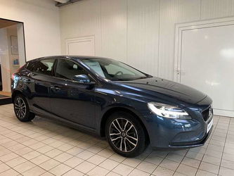 Volvo V40 T2 Benzine Black Edition T2 BENZINE