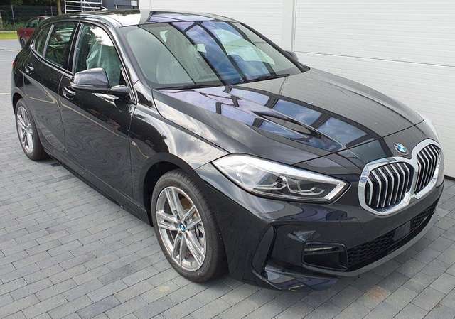 BMW 118 i M-Sport Pano