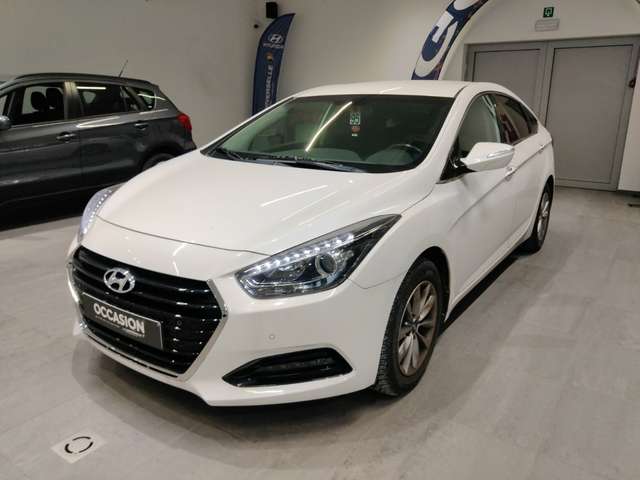 Hyundai i40 PREMIUM