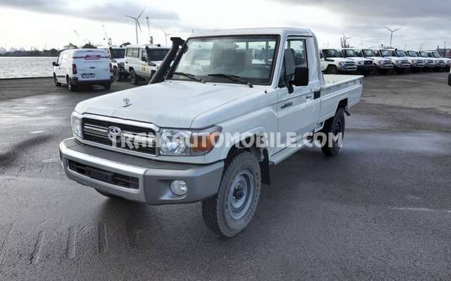 Toyota Land Cruiser HZJ 79 SINGLE CAB - EXPORT OUT EU TROPICAL VERSION