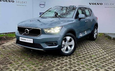 Volvo XC40 Momentum Pro T3