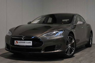 Tesla Model S 70 kWh 75.500km