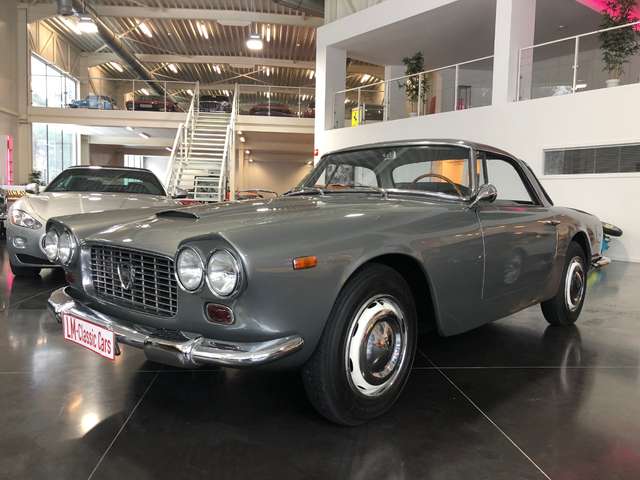 Lancia Flaminia Serie 1 Touring GT * Complete restored *