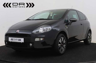 Fiat Punto 1.2i Young II - NAVIGATIE - ALU - BLUETOOTH