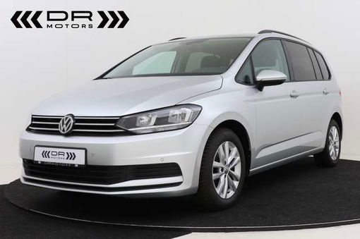 Volkswagen Touran 1.6 TDi SCR Comfortline AUTOMAAT 7 ZITPL. - NAVI -
