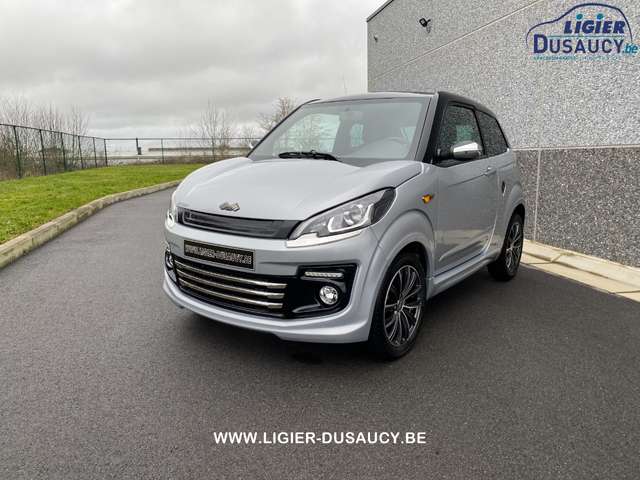 Ligier JS 50 L Elégance DCI Multimédia Garantie 12 Mois**