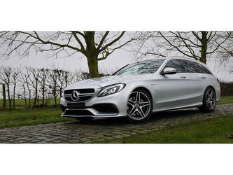 Mercedes C 63 AMG head up display - Sportuitlaat - Bluetooth