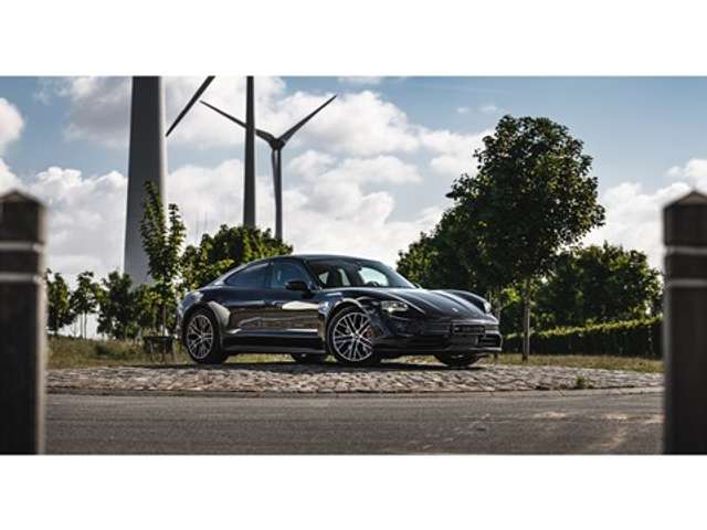 Porsche Taycan 4S- 79,3 KW/H - TURBO WHEELS - SPORT CHRONOPAKKET