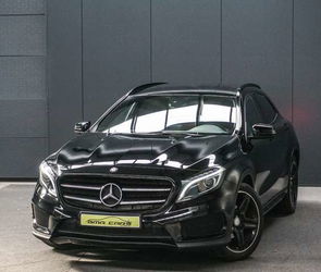 Mercedes GLA 180 AMG Pack Benzine/Airco/Navi/Alcantara/**Garantie**