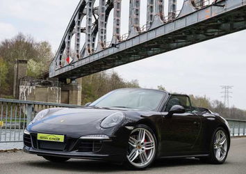 Porsche 991 Carrera 4S Cabrio PDK/ Sport Design Chrono Pack