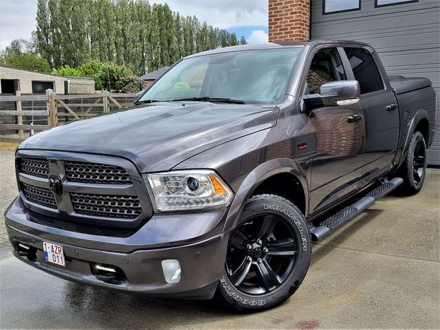 Dodge RAM 41.990 EX V8 - 12/2018 - 62.000 km 401 pk Laramie
