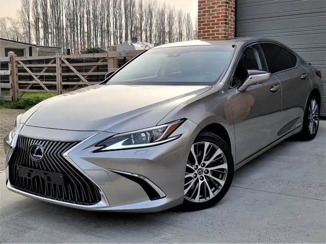 Lexus ES 300 H - Full Option - 2019 - Hybride - 22.000 km