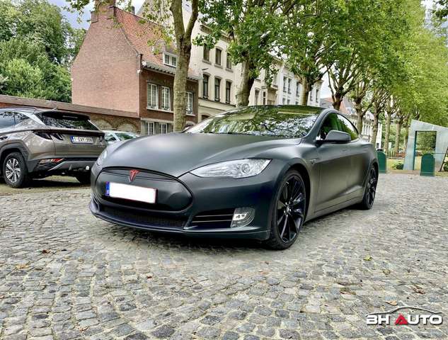 Tesla Model S 85 kWh SuperCharger