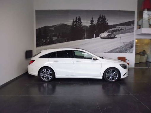 Mercedes CLA 180 urban,panoramadak,led,pdc,navi,automatische koffer