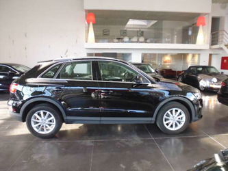 Audi Q3 1.4 TFSI, navigatie, parkeersensoren, lage kmstand
